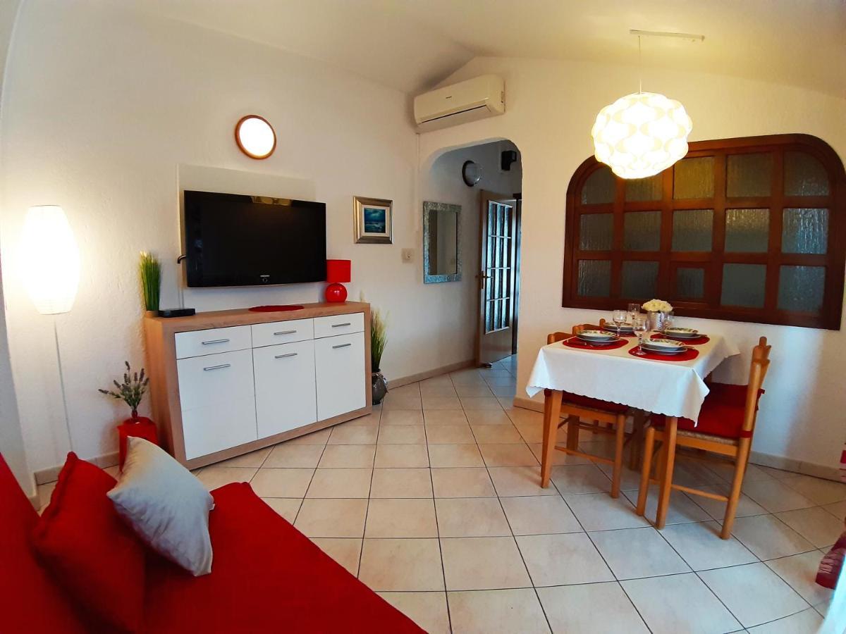 Apartments Zrinka 793 Porec Luaran gambar