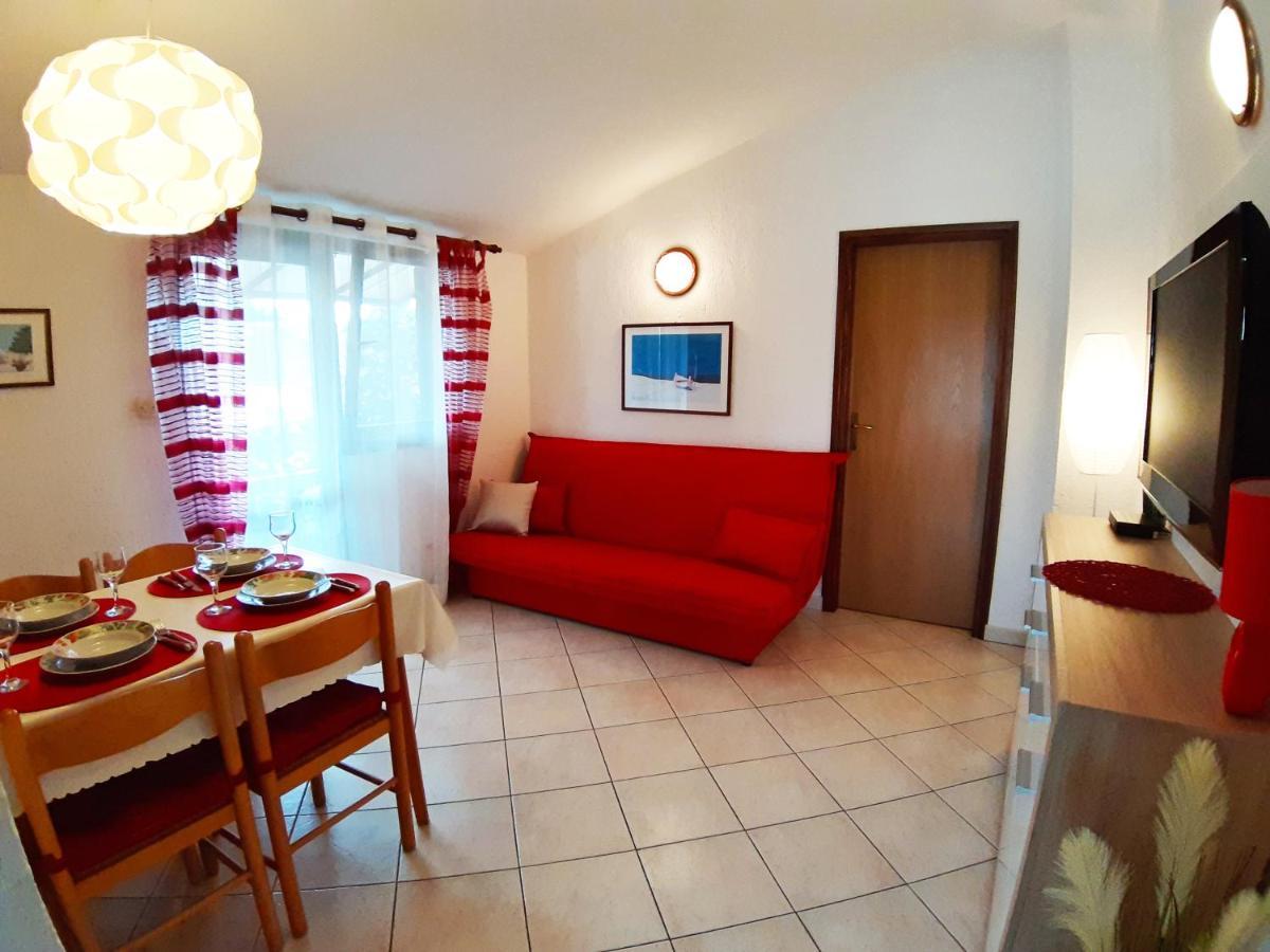 Apartments Zrinka 793 Porec Luaran gambar