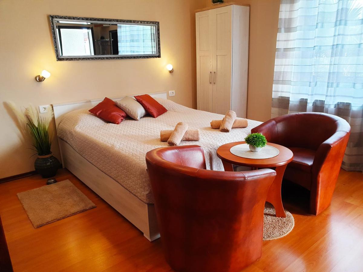 Apartments Zrinka 793 Porec Luaran gambar