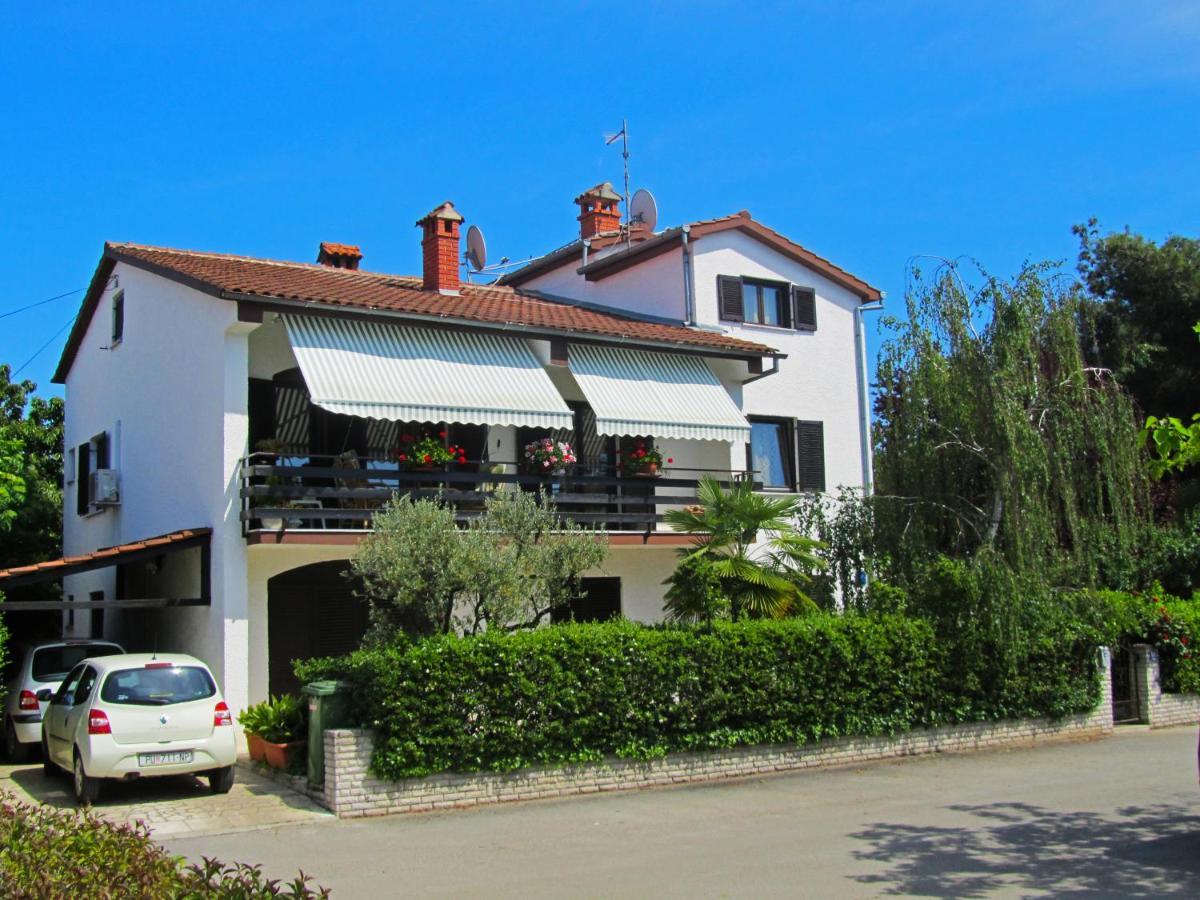 Apartments Zrinka 793 Porec Luaran gambar
