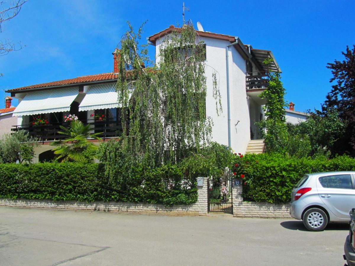 Apartments Zrinka 793 Porec Luaran gambar